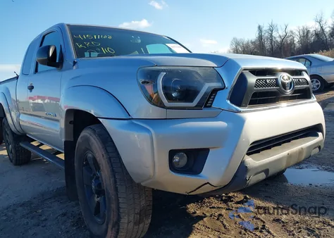 2012 Toyota Tacoma Access Cab z USA, uszkodzony, nr VIN 5TFUX4EN0CX013478